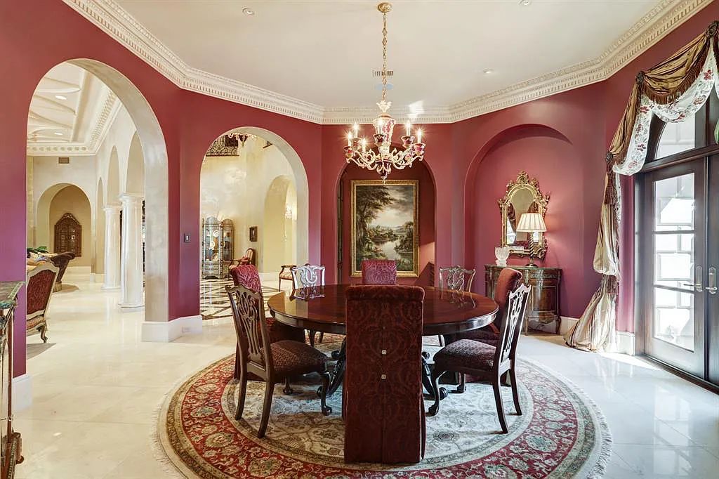 The Home in Sugar Land, a world class architectural masterpiece inspired by Europe's great estates offers endless lifestyle with opulent formals for entertaining, a gorgeous kitchen, wellness gym, two game rooms, wet bars, media room and other entertainment amenities is now available for sale. This home located at 11 Paradise Point Dr, Sugar Land, Texas