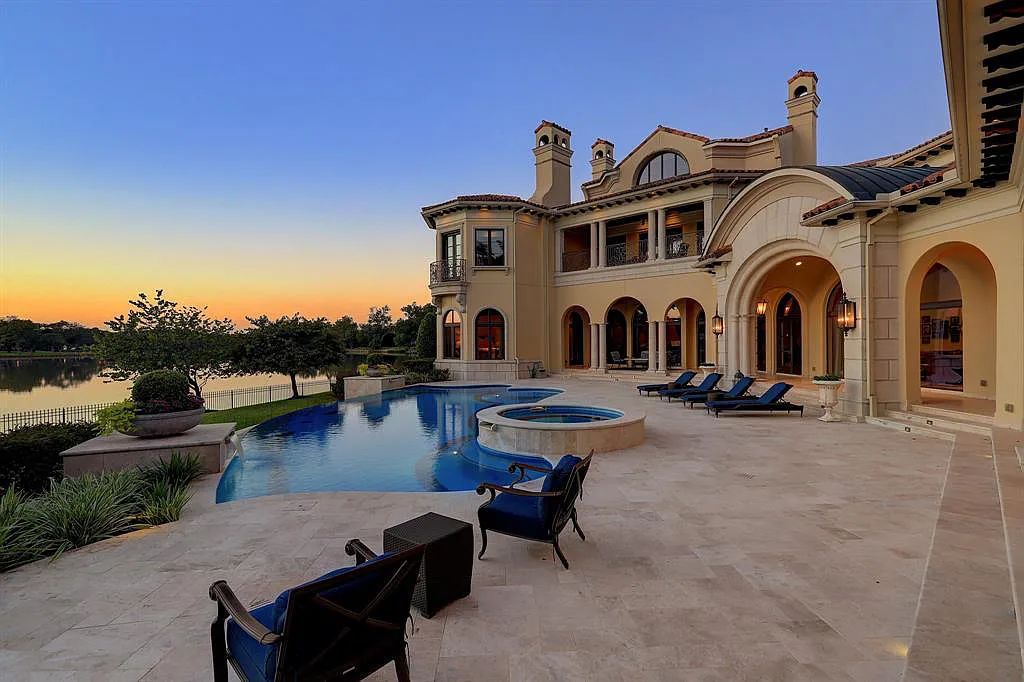 The Home in Sugar Land, a world class architectural masterpiece inspired by Europe's great estates offers endless lifestyle with opulent formals for entertaining, a gorgeous kitchen, wellness gym, two game rooms, wet bars, media room and other entertainment amenities is now available for sale. This home located at 11 Paradise Point Dr, Sugar Land, Texas
