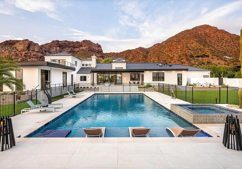 The Home in Phoenix, a magnificent custom remodel home built by Avomos with the lavish backyard entertainment grounds including a cabana and multiple sitting areas is now available for sale. This home located at 4951 E Rockridge Rd, Phoenix, Arizona