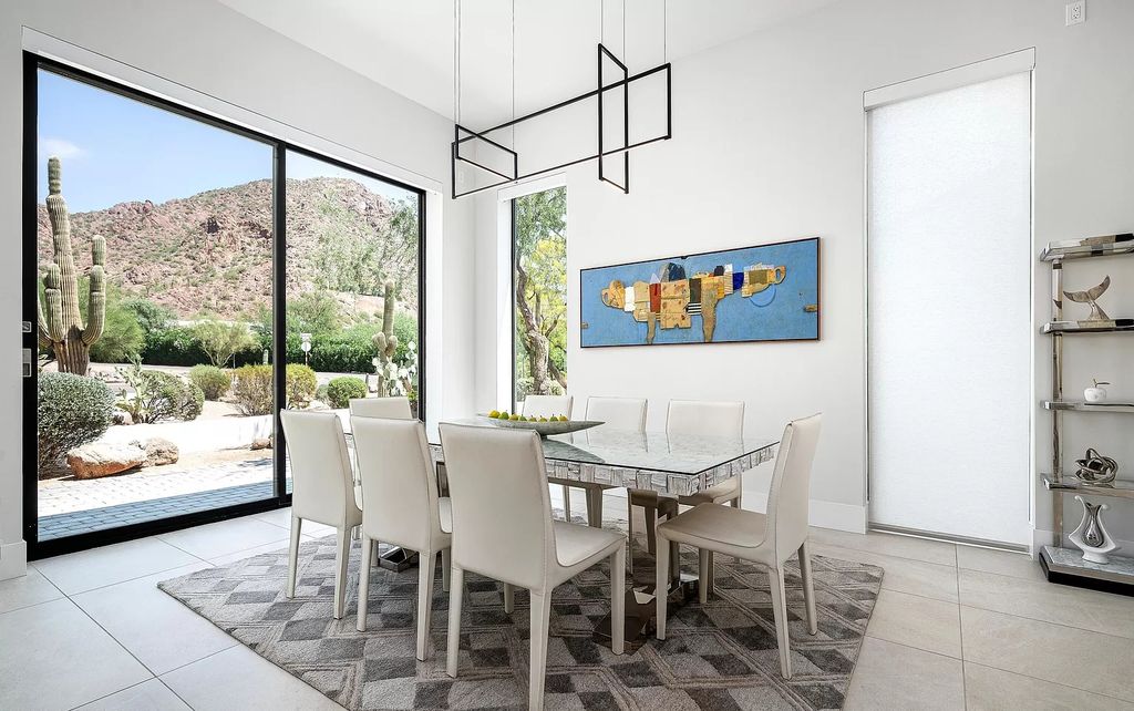 The Home in Phoenix, a magnificent custom remodel home built by Avomos with the lavish backyard entertainment grounds including a cabana and multiple sitting areas is now available for sale. This home located at 4951 E Rockridge Rd, Phoenix, Arizona