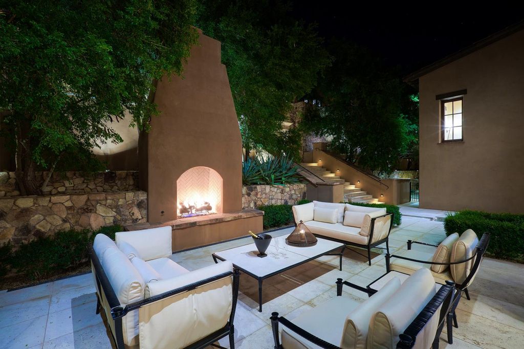 The Estate in Scottsdale, a mountainside sanctuary that offers both privacy and an organic connection to the Sonoran Desert built with the highest quality materials and workmanship is now available for sale. This home located at 10738 E Diamond Rim Dr, Scottsdale, Arizona