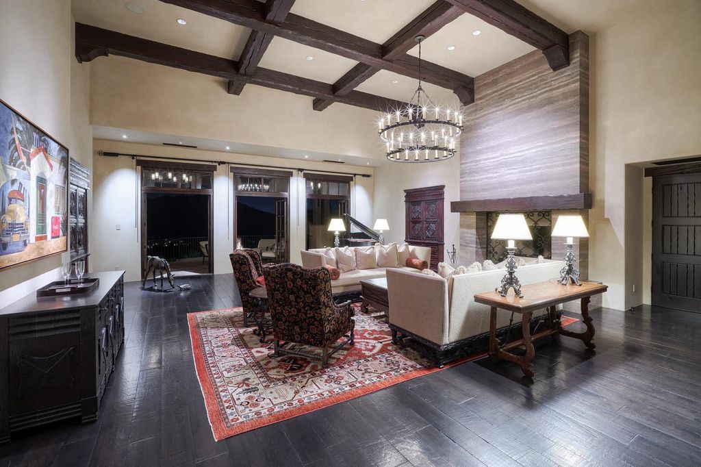 The Estate in Scottsdale, a mountainside sanctuary that offers both privacy and an organic connection to the Sonoran Desert built with the highest quality materials and workmanship is now available for sale. This home located at 10738 E Diamond Rim Dr, Scottsdale, Arizona