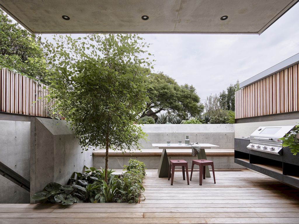 Birch Tree House an impressive single story frontage by HE Architects 13 1