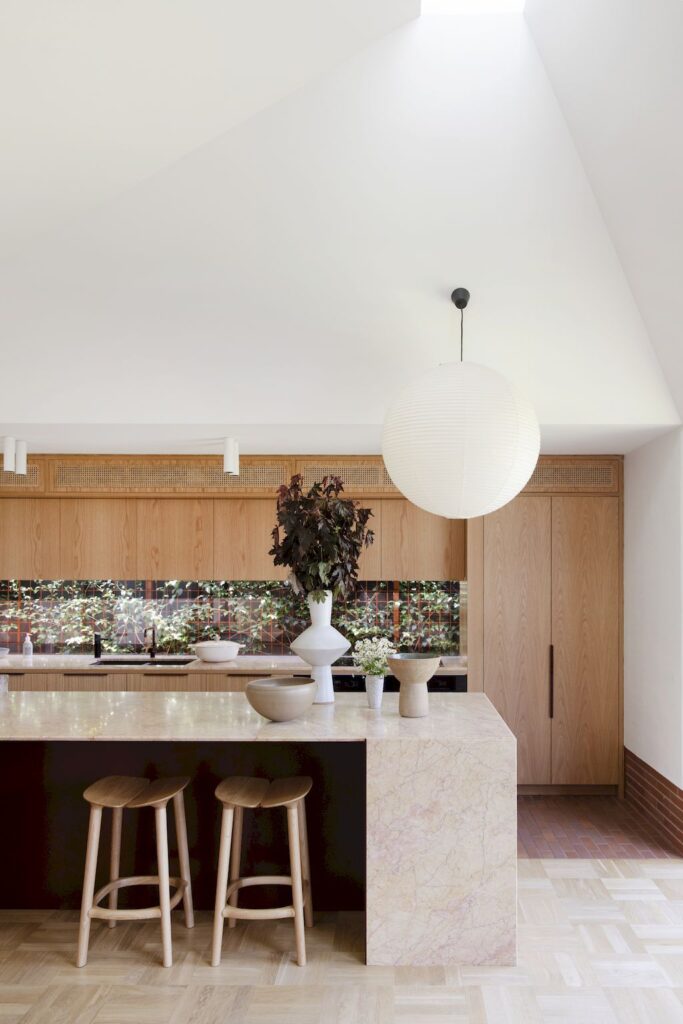 Bona Vista House with a Warm and Cozy Spaces by Architect Prineas 12