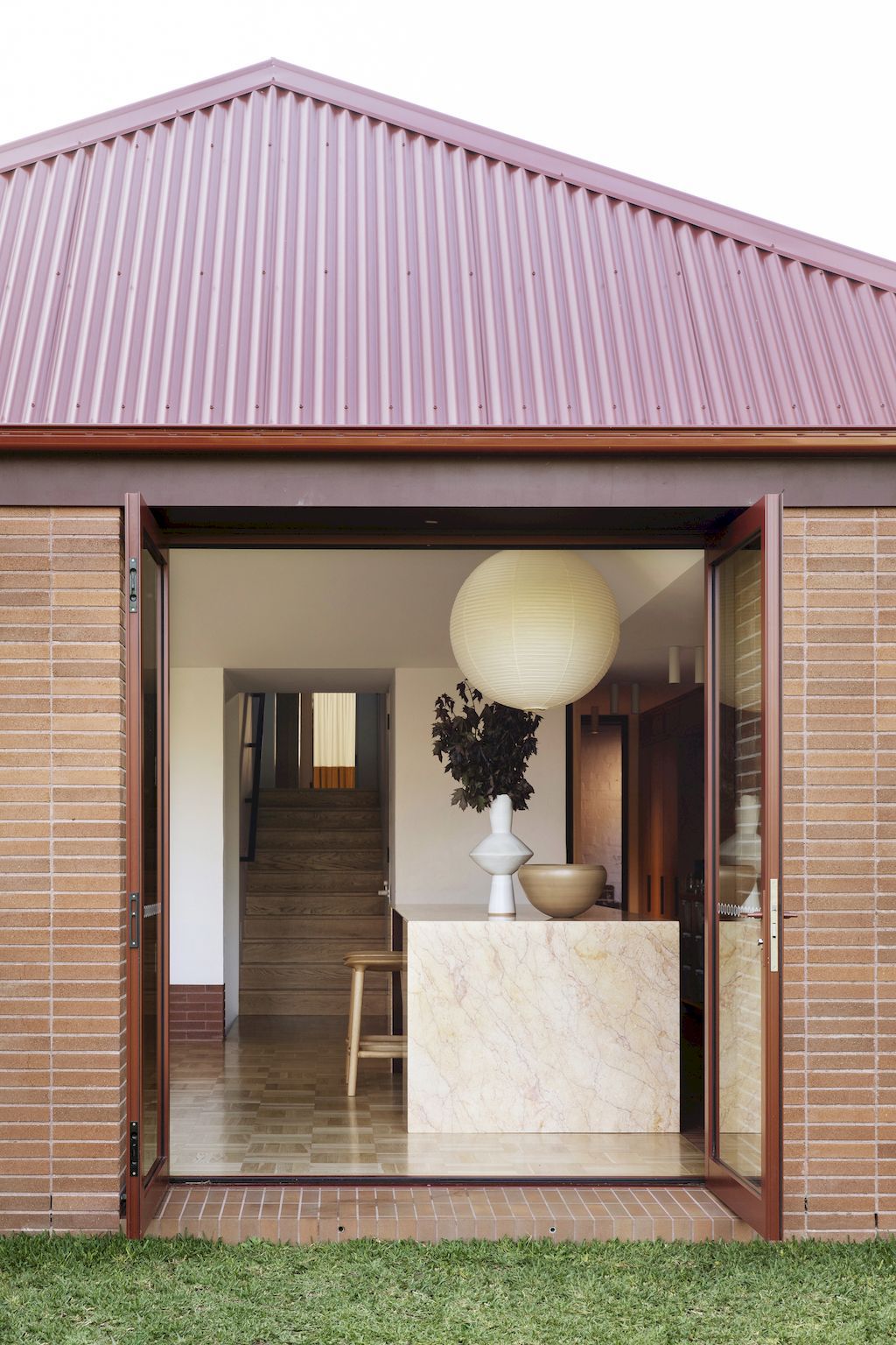 Bona Vista House with a Warm and Cozy Spaces by Architect Prineas 20
