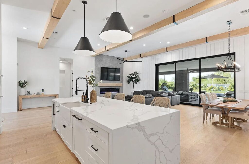 The Home in Scottsdale, a thoughtfully designed modern masterpiece offers pure luxury and the exquisite views of the Sunset through the Mountains is now available for sale. This home located at 23416 N 84th St, Scottsdale, Arizona