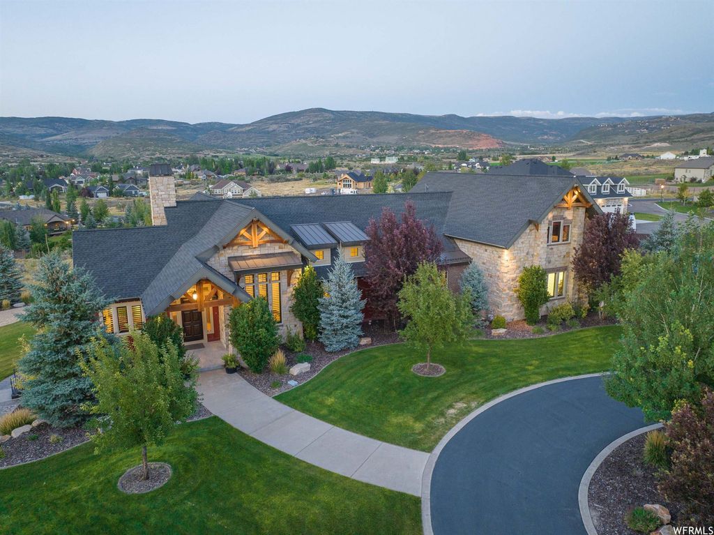 The Home in Heber City, a very special property within the Lake Creek Farms subdivision offers serene privacy with views of the neighborhood, Mayflower, and Mt. Timpanogos is now available for sale. This home located at 1545 Palomino Cir, Heber City, Utah
