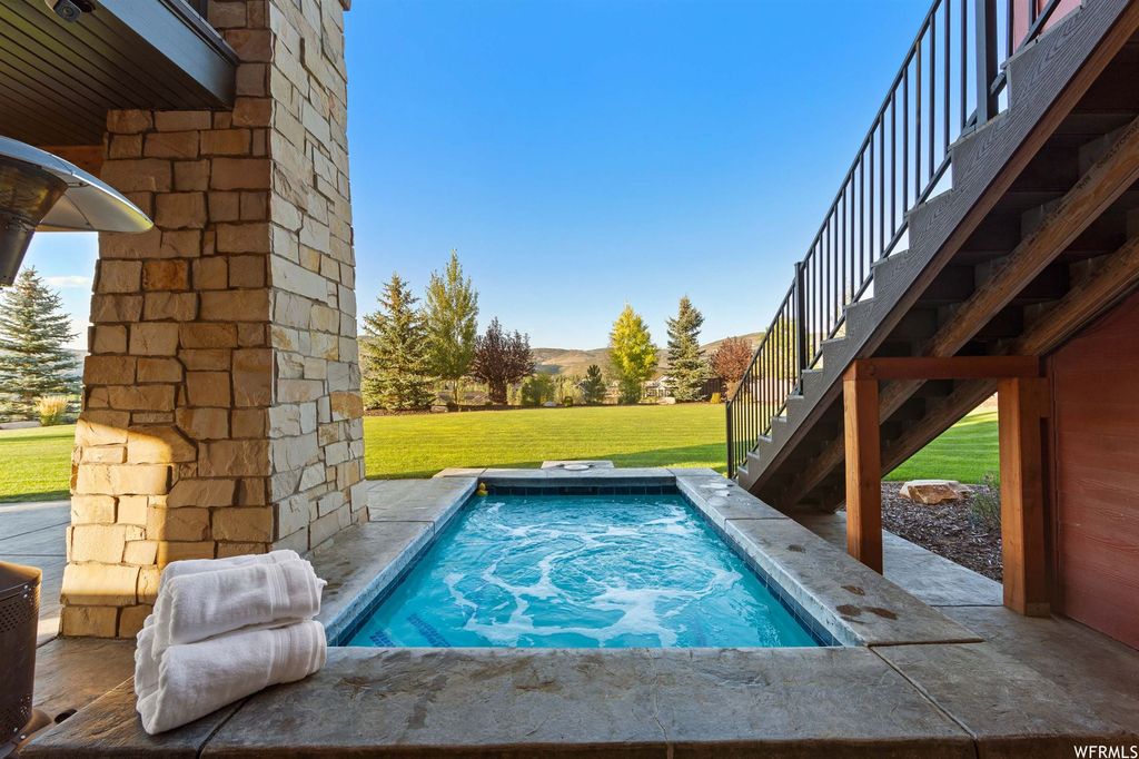 The Home in Heber City, a very special property within the Lake Creek Farms subdivision offers serene privacy with views of the neighborhood, Mayflower, and Mt. Timpanogos is now available for sale. This home located at 1545 Palomino Cir, Heber City, Utah