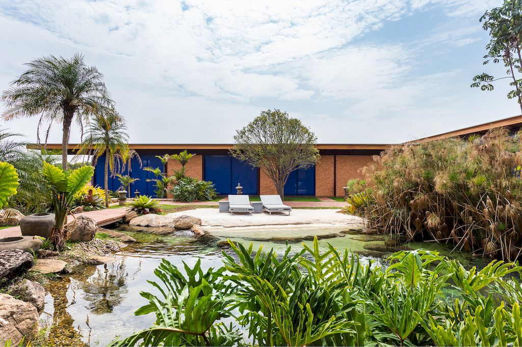 Cozy Home for Leisure House at Fazenda Boa Vista by Nitsche Arquitetos 18