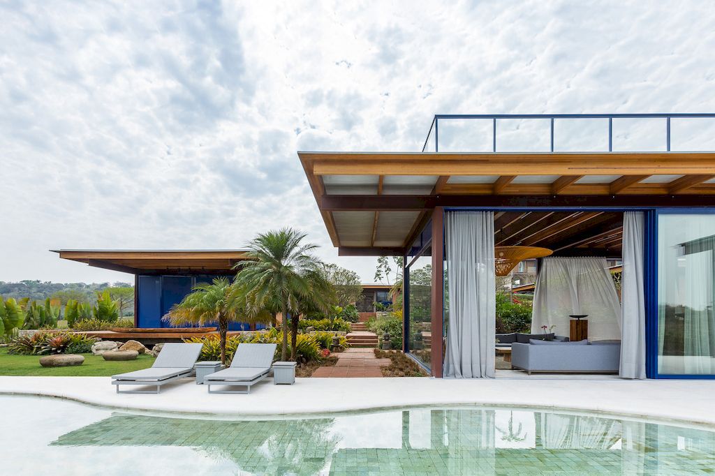 Cozy Home for Leisure House at Fazenda Boa Vista by Nitsche Arquitetos 5