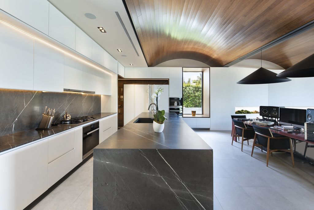 The Villa in Miami Beach, a custom exquisite waterfront home in the prestigious 24H guard gated community Biscayne Pointe offering 60 feet of waterfrontage with new dock is now available for sale. This home located at 8055 Noremac Ave, Miami Beach, Florida