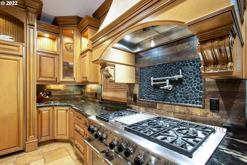 The Estate in Camas is a luxurious home featuring large rooms perfect for entertaining and comfortable living now available for sale. This home located at 636 NW Valley St, Camas, Washington; offering 04 bedrooms and 06 bathrooms with 8,112 square feet of living spaces.
