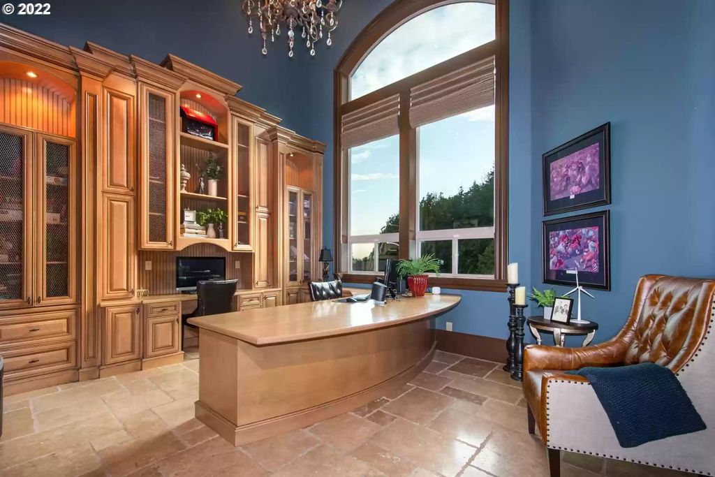 The Estate in Camas is a luxurious home featuring large rooms perfect for entertaining and comfortable living now available for sale. This home located at 636 NW Valley St, Camas, Washington; offering 04 bedrooms and 06 bathrooms with 8,112 square feet of living spaces.