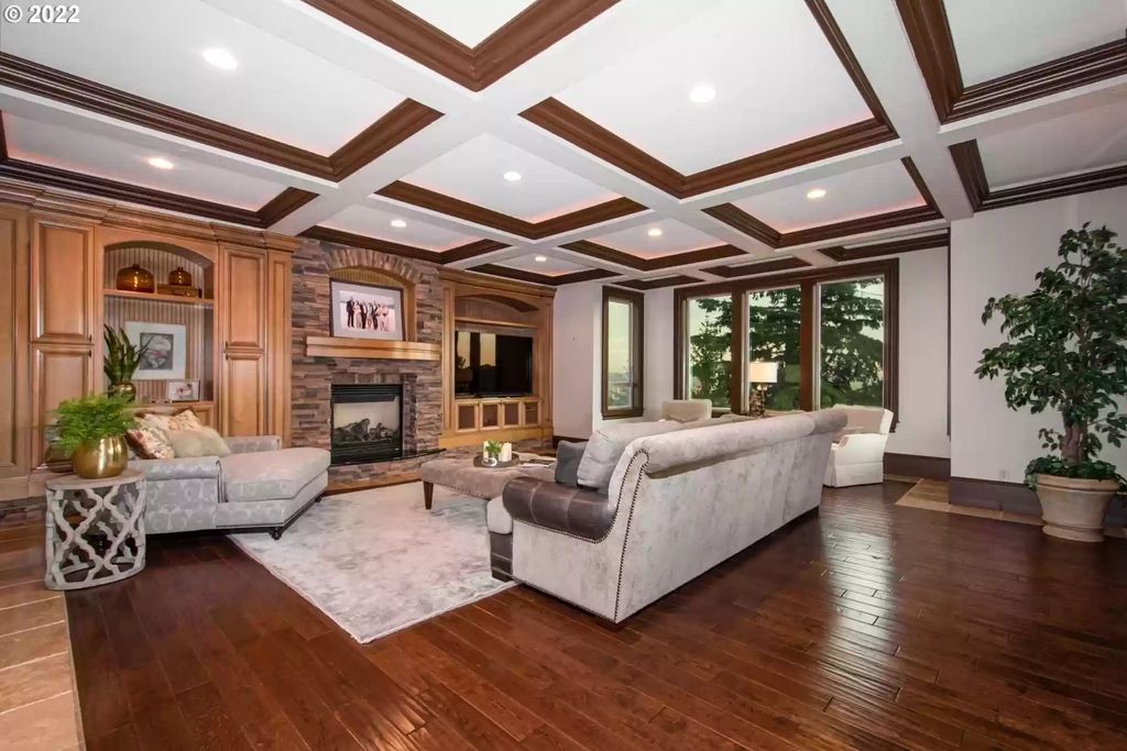 The Estate in Camas is a luxurious home featuring large rooms perfect for entertaining and comfortable living now available for sale. This home located at 636 NW Valley St, Camas, Washington; offering 04 bedrooms and 06 bathrooms with 8,112 square feet of living spaces.