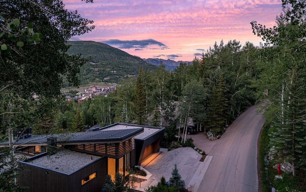 The Home in Vail, an exceptional newly constructed estate boasts expansive mountain views and offers the convenience of being steps to the ski slope and a short walk to Vail Village is now available for sale. This home located at 307 Rockledge Rd, Vail, Colorado