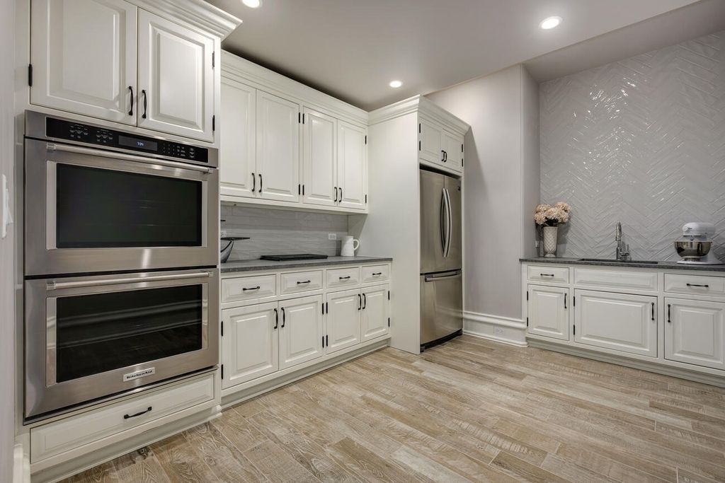 The Home in South Barrington leaves absolutely nothing to be desired, while exuding sophistication and elegance, now available for sale. This home located at 24 Enclave Ct, South Barrington, Illinois