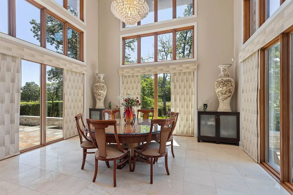 The Estate in Northbrook is a luxurious home featuring dualing staircase, large home office, indoor pool, home theatre, massive kitchen and much more appeal now available for sale. This home located at 925 Morrison Ln, Northbrook, Illinois, offering 06 bedrooms and 08 bathrooms with 8,960 square feet of living spaces. 