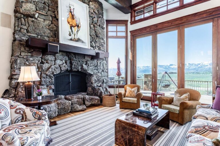 Incredibly Spacious Custom Residence in Park City Boasts Elevated ...