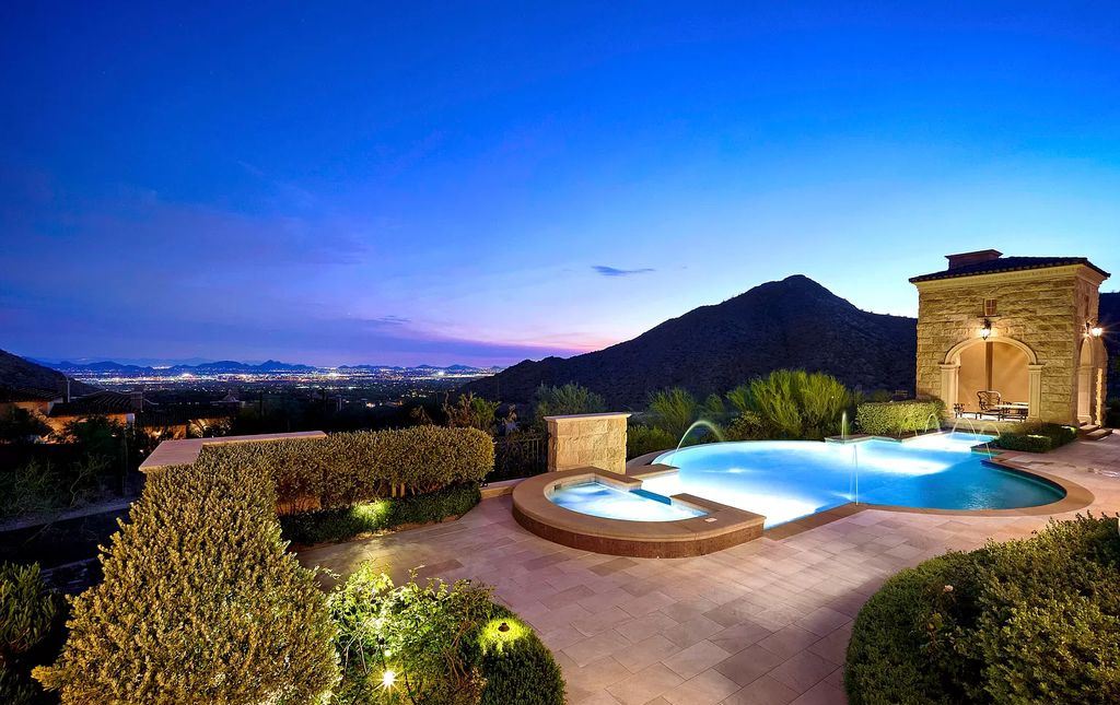 The Home in Scottsdale, a noteworthy property offers unprecedented balance between priceless sweeping views of the valley below and unparalleled lot location at 2,000 feet is now available for sale. This home located at 21376 N 110th Pl, Scottsdale, Arizona