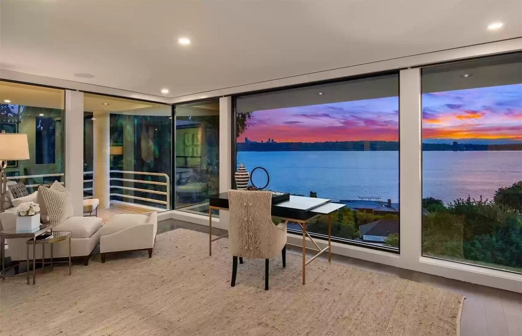The Home in Medina is an impeccably stylish and undeniably chic home with effortless entertaining spaces, now available for sale. This home located at 7329 NE 18th Street, Medina, Washington