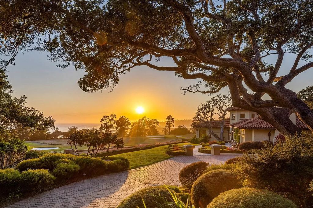 The Villa in Pebble Beach, a one-of-a-kind golf estate on one of the most intimate and extraordinary locations boasting expansive views of Carmel Beach and Point Lobos to the south and Stillwater Cove and Pescadero Point to the north is now available for sale. This home located at 3422 Seventeen Mile Dr, Pebble Beach, California