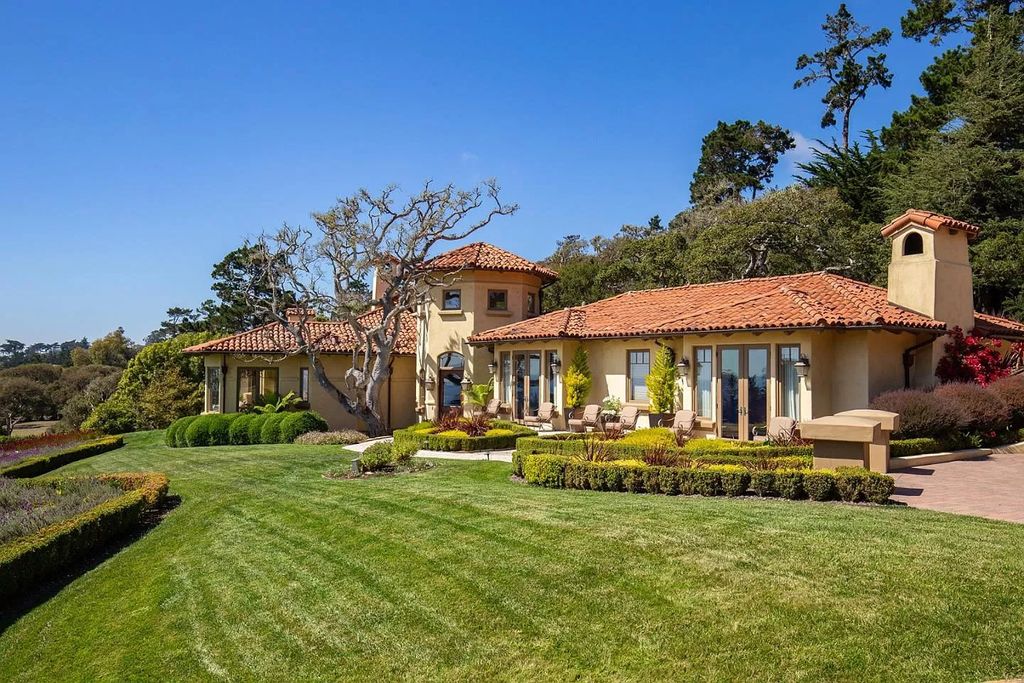 The Villa in Pebble Beach, a one-of-a-kind golf estate on one of the most intimate and extraordinary locations boasting expansive views of Carmel Beach and Point Lobos to the south and Stillwater Cove and Pescadero Point to the north is now available for sale. This home located at 3422 Seventeen Mile Dr, Pebble Beach, California