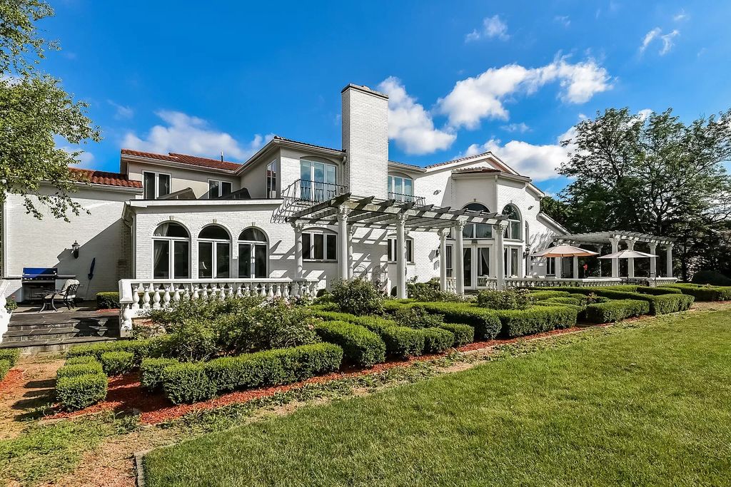 The Estate in Oak Brook is a luxurious home surrounded by beautifully manicured professionally landscaped gardens now available for sale. This home located at 704 Deer Trail Ln, Oak Brook, Illinois; offering 08 bedrooms and 10 bathrooms with 16,981 square feet of living spaces.