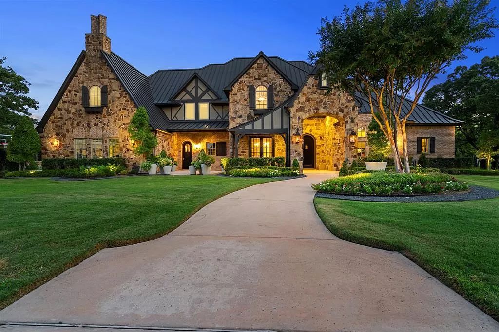 The Estate in Argyle, a stunning home with tranquil setting and a stocked pond offering outdoor oasis with ample covered area with fireplace and both a barbecue and smoker perfect for entertaining is now available for sale. This home located at 1000 Roadrunner Rd, Argyle, Texas