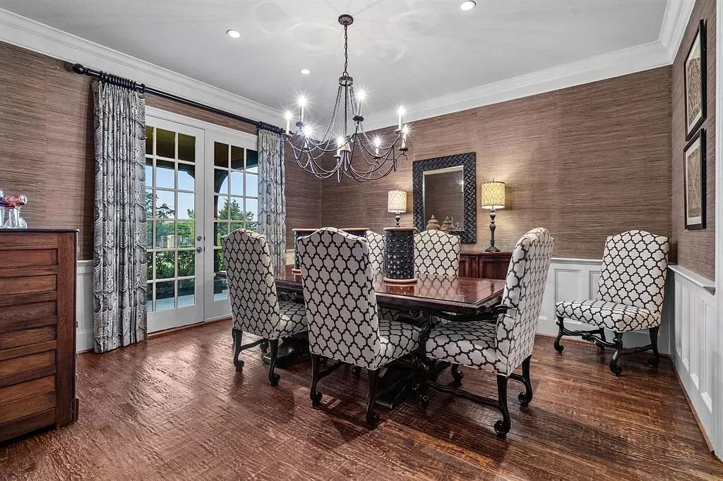 The Estate in Argyle, a stunning home with tranquil setting and a stocked pond offering outdoor oasis with ample covered area with fireplace and both a barbecue and smoker perfect for entertaining is now available for sale. This home located at 1000 Roadrunner Rd, Argyle, Texas