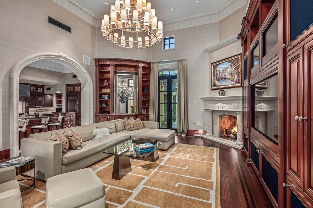 The Mansion in Scottsdale, an exceptional and gracious estate built by Salcito Custom Homes and designed by renowned Architect Dale Gardon delivering both luxury and comfort is now available for sale. This home located at 20715 N 103rd Pl, Scottsdale, Arizona