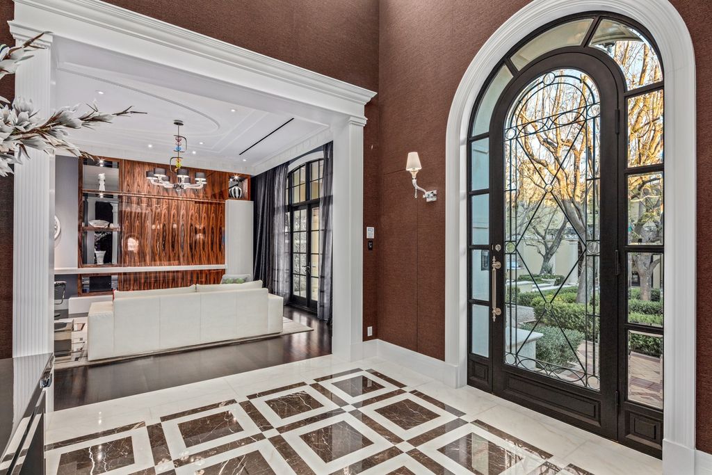 The Mansion in Scottsdale, an exceptional and gracious estate built by Salcito Custom Homes and designed by renowned Architect Dale Gardon delivering both luxury and comfort is now available for sale. This home located at 20715 N 103rd Pl, Scottsdale, Arizona