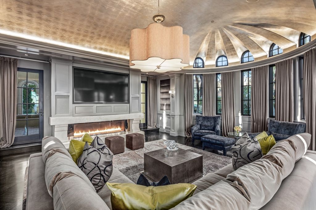 The Mansion in Scottsdale, an exceptional and gracious estate built by Salcito Custom Homes and designed by renowned Architect Dale Gardon delivering both luxury and comfort is now available for sale. This home located at 20715 N 103rd Pl, Scottsdale, Arizona