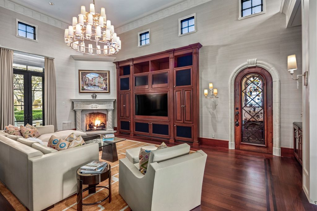 The Mansion in Scottsdale, an exceptional and gracious estate built by Salcito Custom Homes and designed by renowned Architect Dale Gardon delivering both luxury and comfort is now available for sale. This home located at 20715 N 103rd Pl, Scottsdale, Arizona