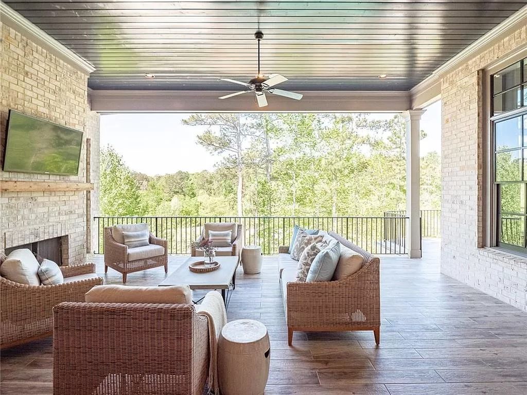The Estate in Milton is a luxurious home featuring open floor plan and breathtaking outdoor area now available for sale. This home located at 16146 Belford Dr, Milton, Georgia; offering 07 bedrooms and 09 bathrooms with 8,979 square feet of living spaces.