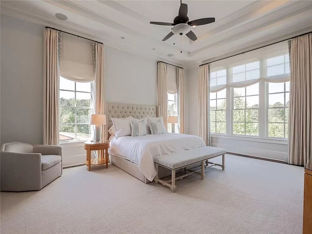 The Estate in Milton is a luxurious home featuring open floor plan and breathtaking outdoor area now available for sale. This home located at 16146 Belford Dr, Milton, Georgia; offering 07 bedrooms and 09 bathrooms with 8,979 square feet of living spaces.