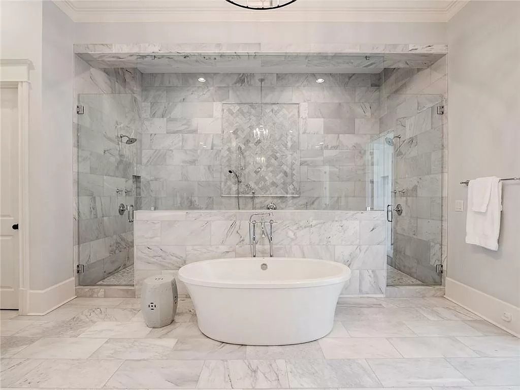 The Estate in Milton is a luxurious home featuring open floor plan and breathtaking outdoor area now available for sale. This home located at 16146 Belford Dr, Milton, Georgia; offering 07 bedrooms and 09 bathrooms with 8,979 square feet of living spaces.