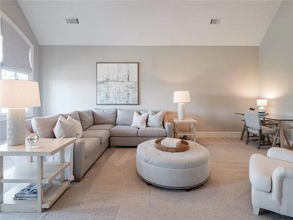 The Estate in Milton is a luxurious home featuring open floor plan and breathtaking outdoor area now available for sale. This home located at 16146 Belford Dr, Milton, Georgia; offering 07 bedrooms and 09 bathrooms with 8,979 square feet of living spaces.