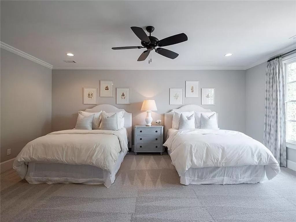 The Estate in Milton is a luxurious home featuring open floor plan and breathtaking outdoor area now available for sale. This home located at 16146 Belford Dr, Milton, Georgia; offering 07 bedrooms and 09 bathrooms with 8,979 square feet of living spaces.