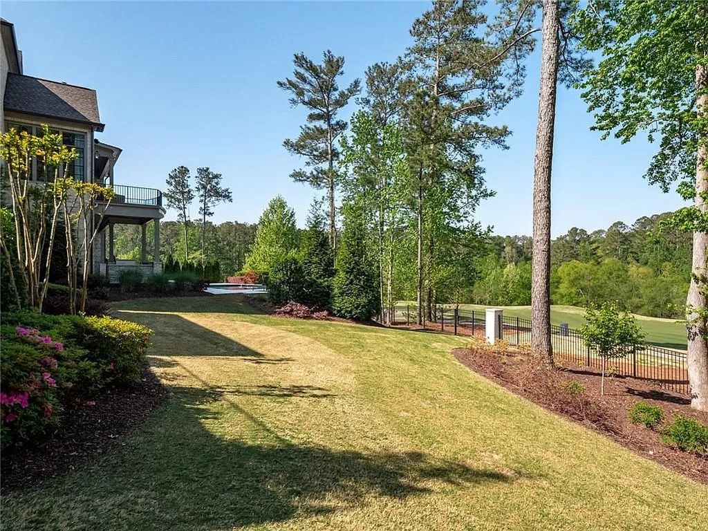 The Estate in Milton is a luxurious home featuring open floor plan and breathtaking outdoor area now available for sale. This home located at 16146 Belford Dr, Milton, Georgia; offering 07 bedrooms and 09 bathrooms with 8,979 square feet of living spaces.