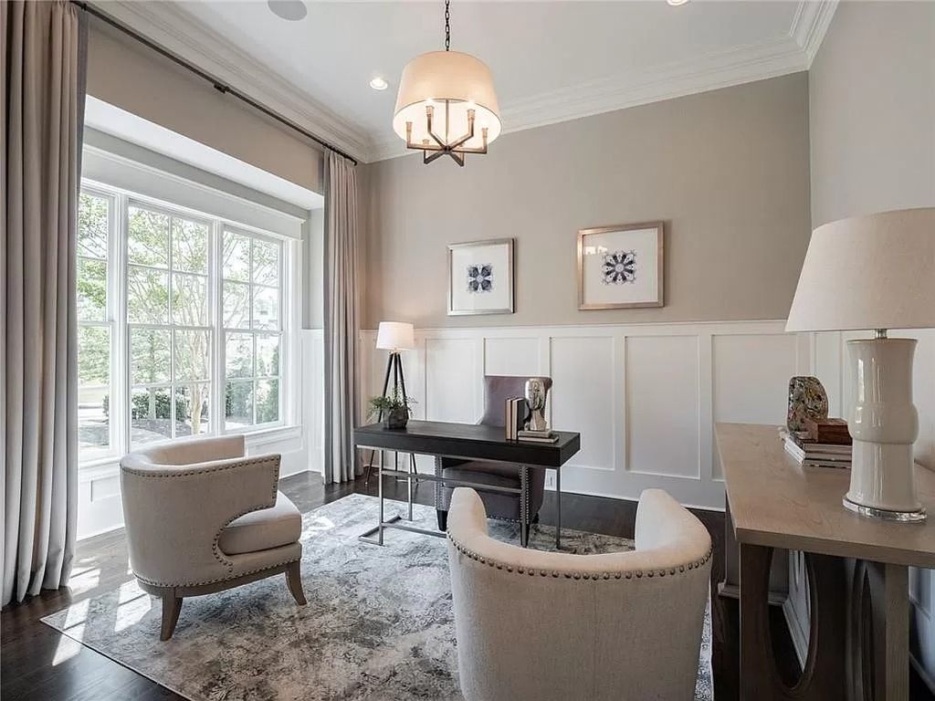The Estate in Milton is a luxurious home featuring open floor plan and breathtaking outdoor area now available for sale. This home located at 16146 Belford Dr, Milton, Georgia; offering 07 bedrooms and 09 bathrooms with 8,979 square feet of living spaces.