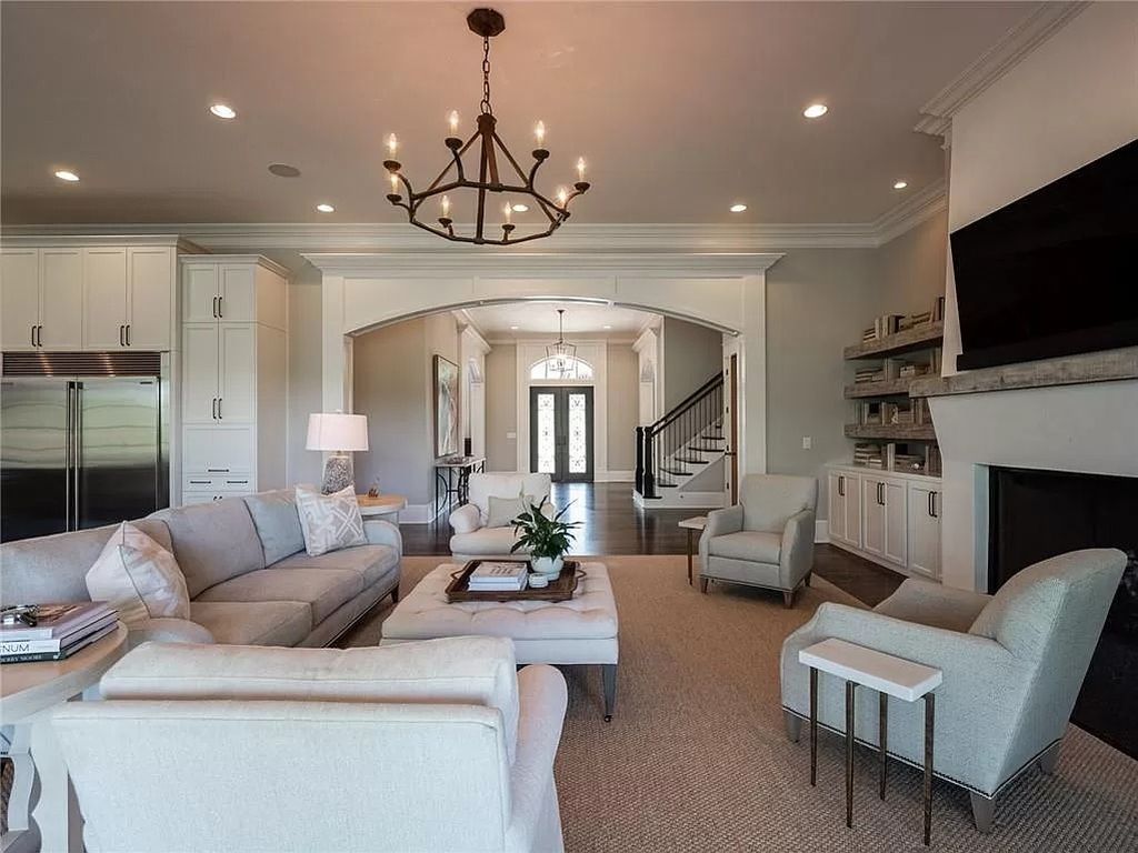 The Estate in Milton is a luxurious home featuring open floor plan and breathtaking outdoor area now available for sale. This home located at 16146 Belford Dr, Milton, Georgia; offering 07 bedrooms and 09 bathrooms with 8,979 square feet of living spaces.
