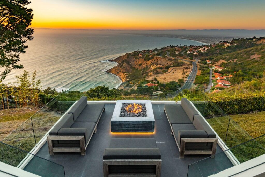 The Home in Palos Verdes Estates, a one of a kind, KAA designed estate perched in exclusive neighborhood with the most coveted view in the entire South Bay is now available for sale. This home located at 968 Paseo La Cresta, Palos Verdes Estates, California