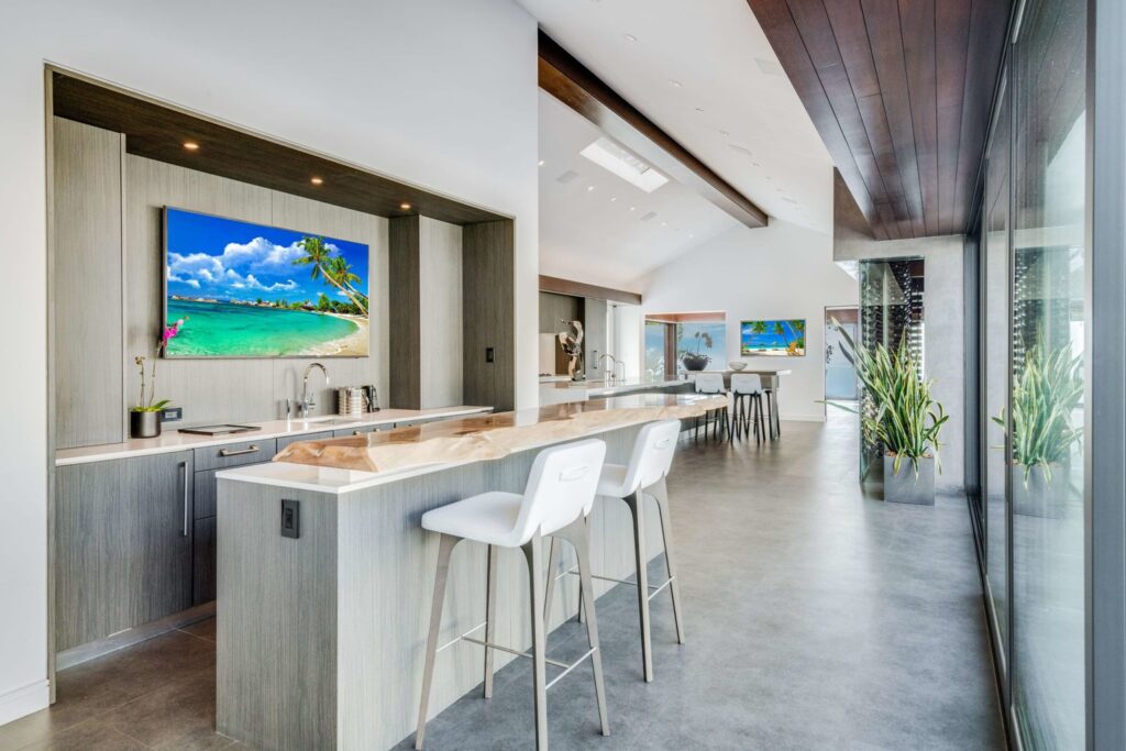 The Home in Palos Verdes Estates, a one of a kind, KAA designed estate perched in exclusive neighborhood with the most coveted view in the entire South Bay is now available for sale. This home located at 968 Paseo La Cresta, Palos Verdes Estates, California