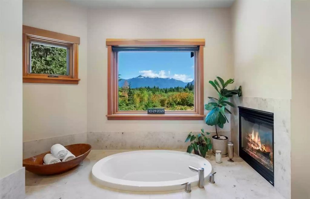 The Estate in North Bend is a luxurious home featuring gorgeous finishes and ideal spaces for a wide choice of entertainment now available for sale. This home located at 16331 Reserve Drive SE, North Bend, Washington; offering 04 bedrooms and 04 bathrooms with 5,710 square feet of living spaces. 