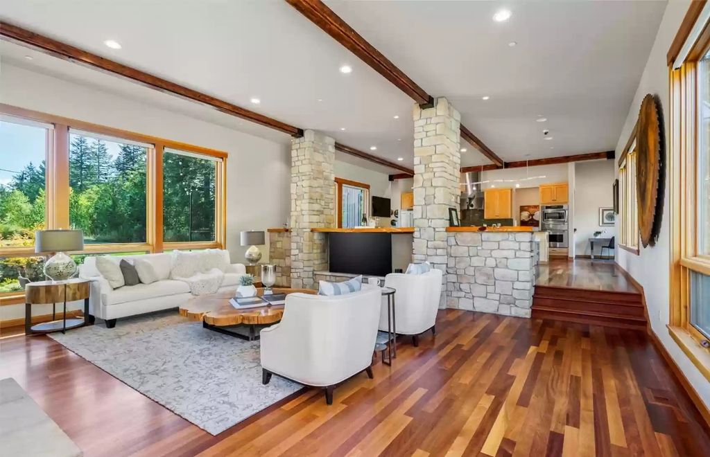 The Estate in North Bend is a luxurious home featuring gorgeous finishes and ideal spaces for a wide choice of entertainment now available for sale. This home located at 16331 Reserve Drive SE, North Bend, Washington; offering 04 bedrooms and 04 bathrooms with 5,710 square feet of living spaces. 