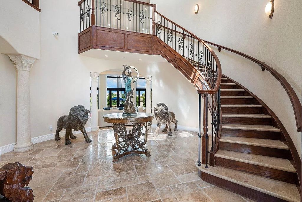 The Villa in Fort Lauderdale, a luxurious contemporary Mediterranean home overlooking the Coral Ridge Country Club Golf Course with resort style amenities is now available for sale. This home located at 4711 NE 25th Ave, Fort Lauderdale, Florida