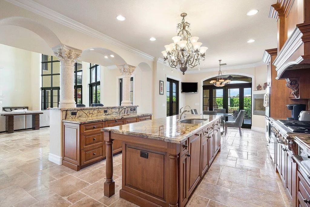 The Villa in Fort Lauderdale, a luxurious contemporary Mediterranean home overlooking the Coral Ridge Country Club Golf Course with resort style amenities is now available for sale. This home located at 4711 NE 25th Ave, Fort Lauderdale, Florida