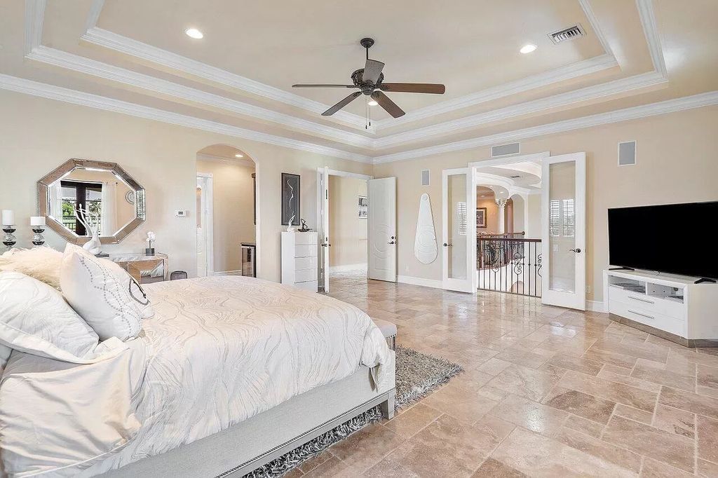 The Villa in Fort Lauderdale, a luxurious contemporary Mediterranean home overlooking the Coral Ridge Country Club Golf Course with resort style amenities is now available for sale. This home located at 4711 NE 25th Ave, Fort Lauderdale, Florida