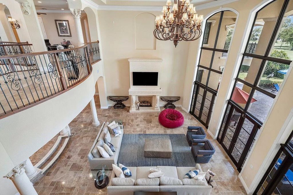 The Villa in Fort Lauderdale, a luxurious contemporary Mediterranean home overlooking the Coral Ridge Country Club Golf Course with resort style amenities is now available for sale. This home located at 4711 NE 25th Ave, Fort Lauderdale, Florida