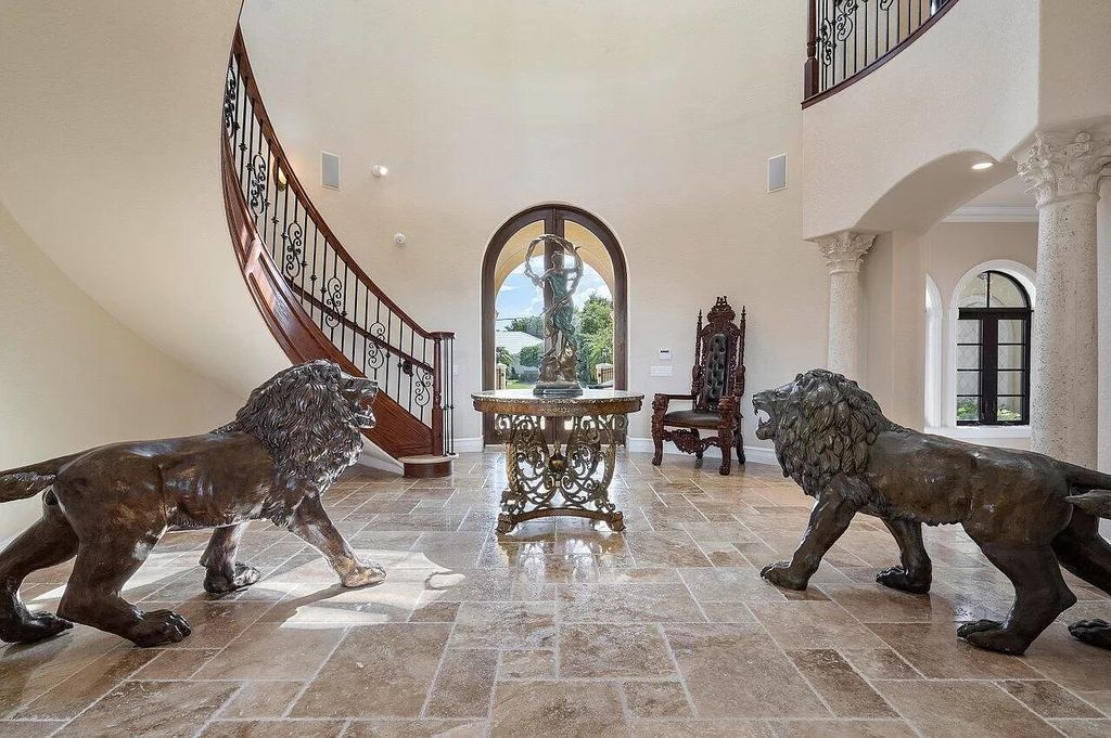 The Villa in Fort Lauderdale, a luxurious contemporary Mediterranean home overlooking the Coral Ridge Country Club Golf Course with resort style amenities is now available for sale. This home located at 4711 NE 25th Ave, Fort Lauderdale, Florida